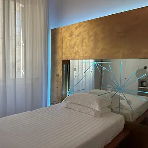 Hotel Trecento, Rome