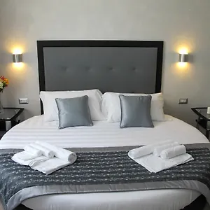 2* Pensión Veneto Relais