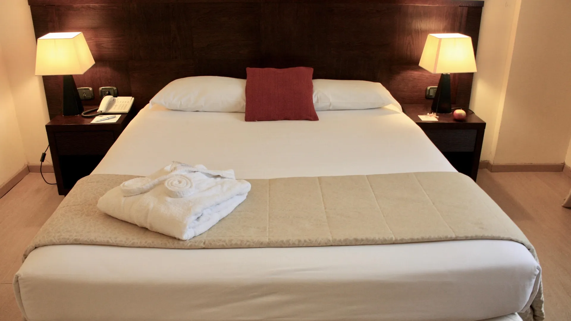 Ih Hotels Roma La Mela