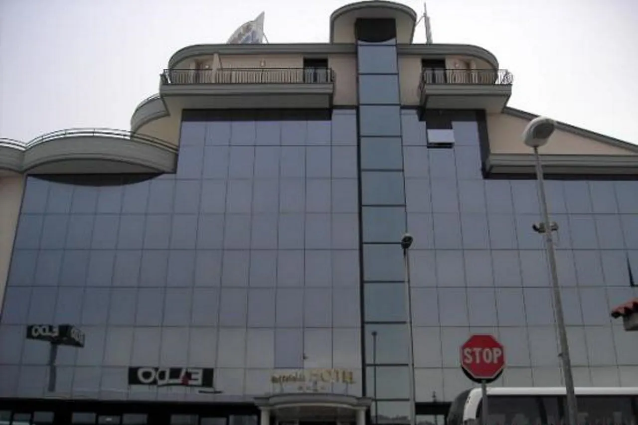 Ih Hotels Roma La Mela