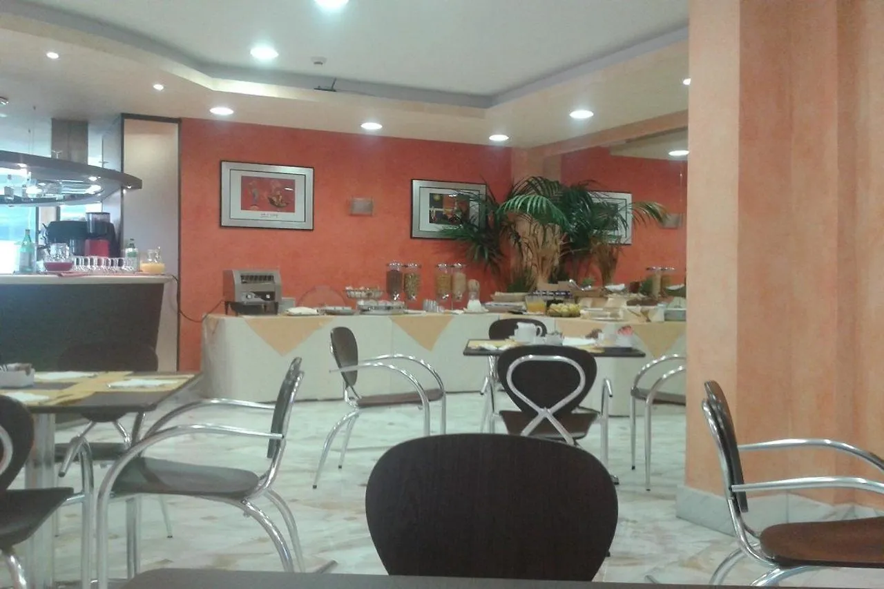 Ih Hotels Roma La Mela 4*, Rome Italy