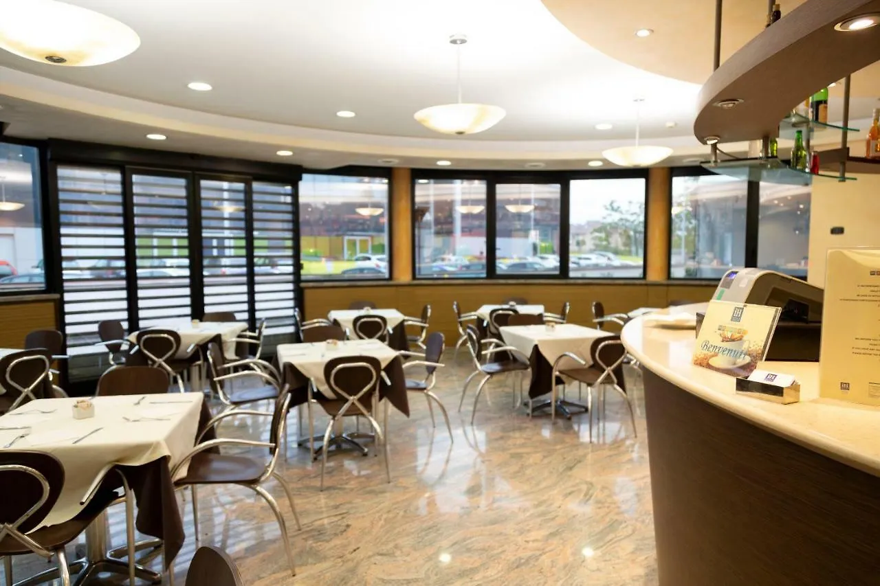 Ih Hotels Roma La Mela