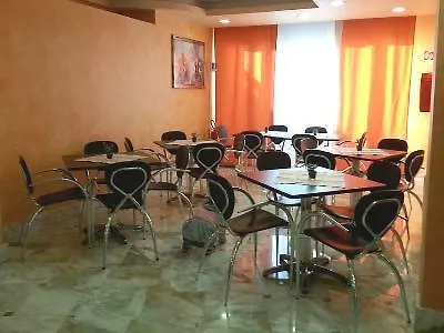 Ih Hotels Roma La Mela