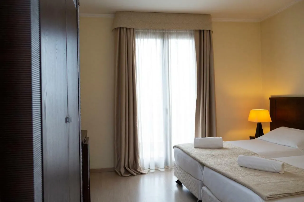 Ih Hotels Roma La Mela